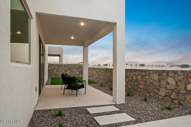 Building Photo - 828 Acton St