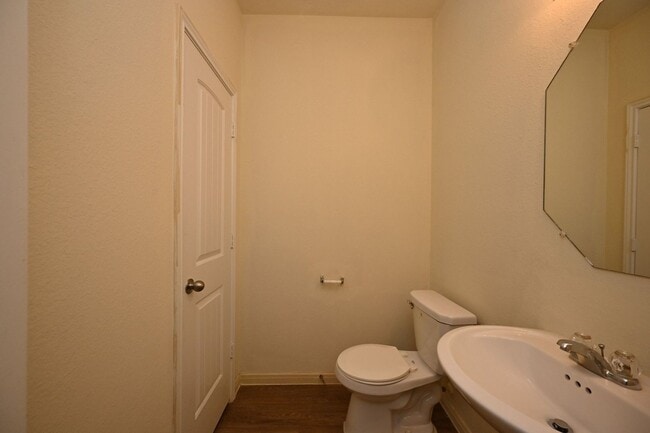 Building Photo - 10331 Admirable Path