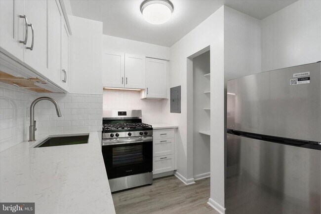 Building Photo - 4355 Ivymount Ct