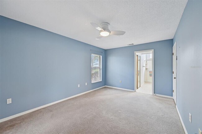 Building Photo - 227 Southampton Dr