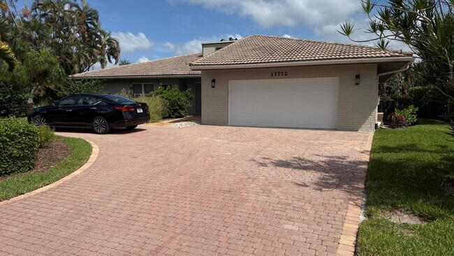 Primary Photo - 13772 Sand Crane Dr