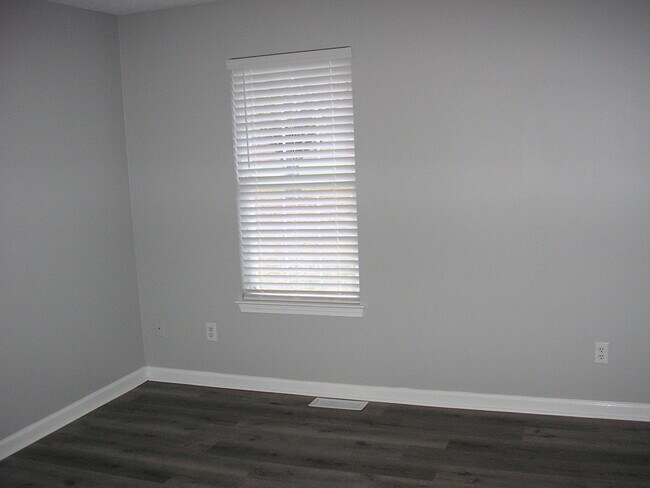 Building Photo - Witherspoon Smiths Grove