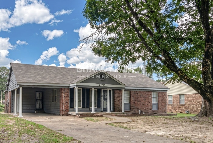 Building Photo - 2893 Knightway Rd
