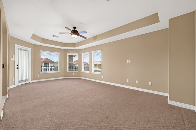 Building Photo - 18943 Villa Bergamo Ln