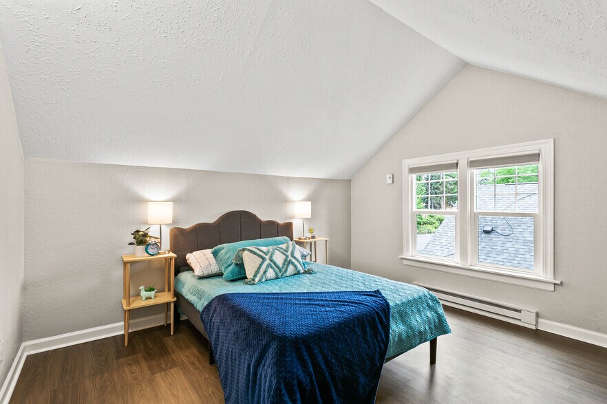 W. Bedroom (upper) - 307 E 29th Ave