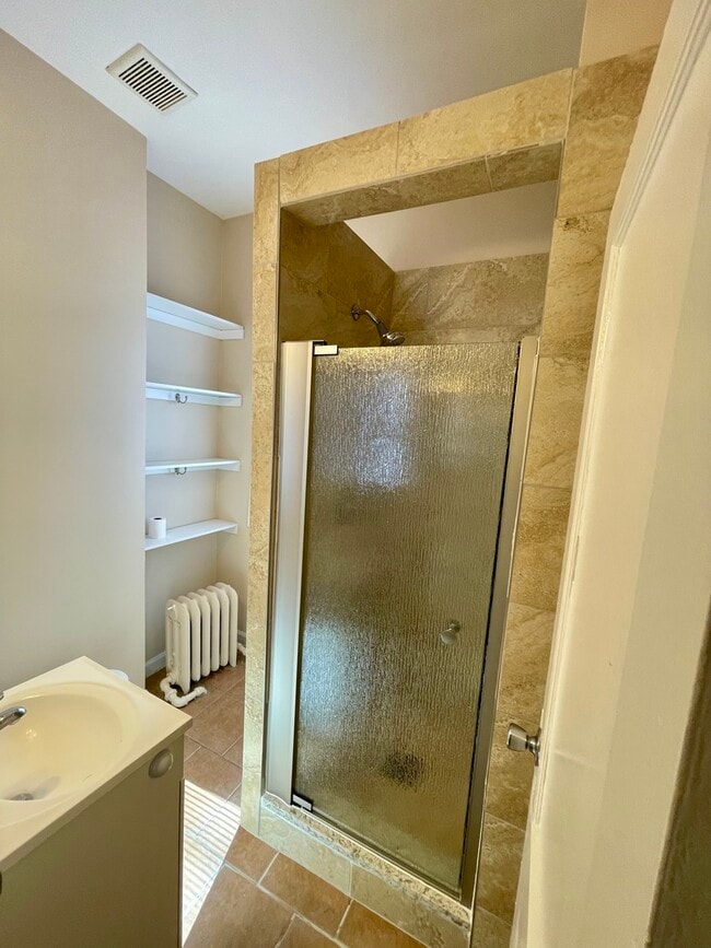 Building Photo - 72 N 4th St