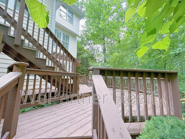 Building Photo - 280 Graystone Way