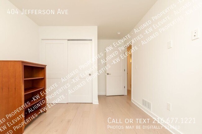 Building Photo - 404 Jefferson Ave