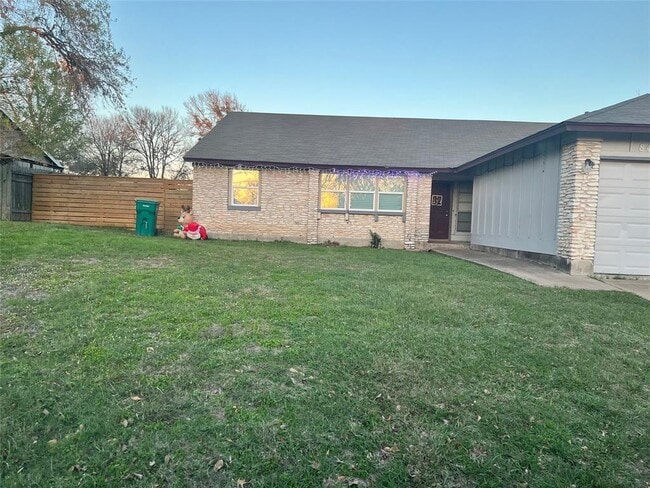 Primary Photo - 838 N Monroe St