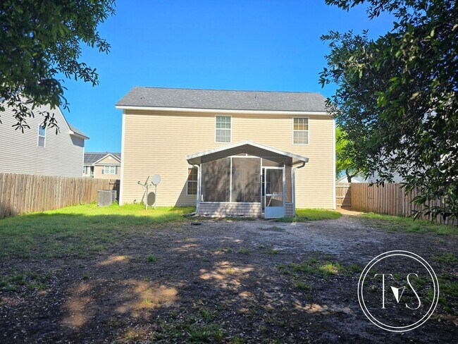 Building Photo - 139 Wax Myrtle Ct