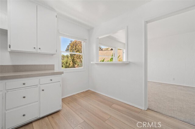 Building Photo - 350 Y Pl