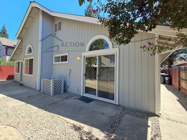 Building Photo - 3835 Hunters Glen Pl