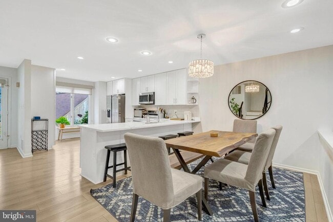 Building Photo - 12552 Garland Tree Ct