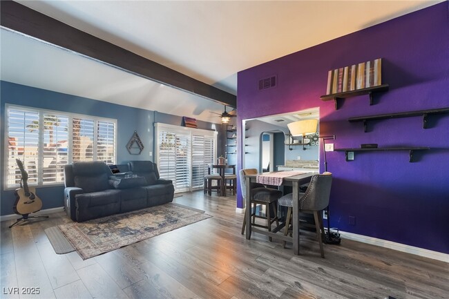 Building Photo - 4391 Gannet Cir