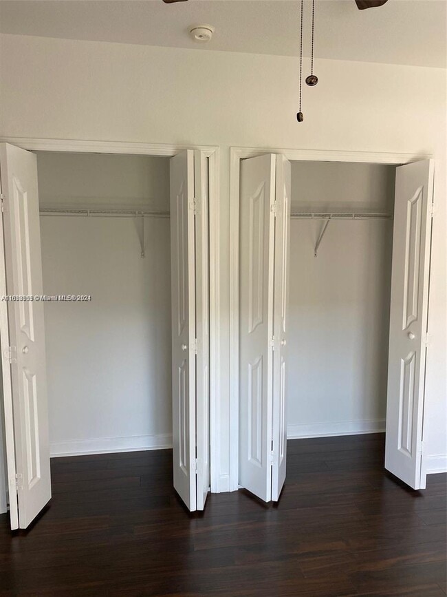 Building Photo - 11541 NW 79th Ln