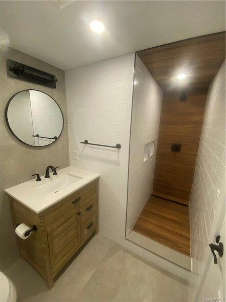 Building Photo - 50 Ridge St