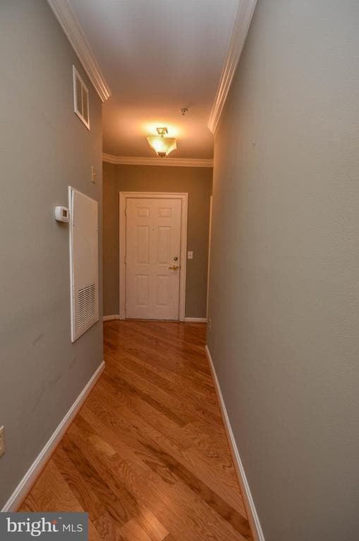 Building Photo - 4950 Brenman Park Dr