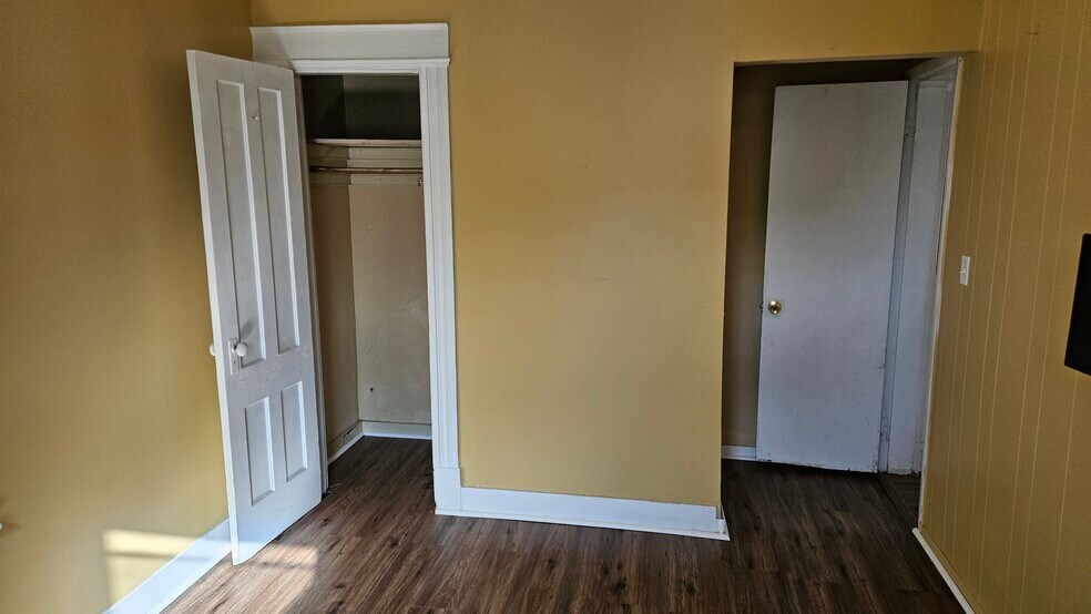 Master Bedroom - 51 Norman St