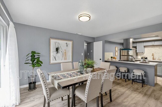 Building Photo - 6120 Westview Way