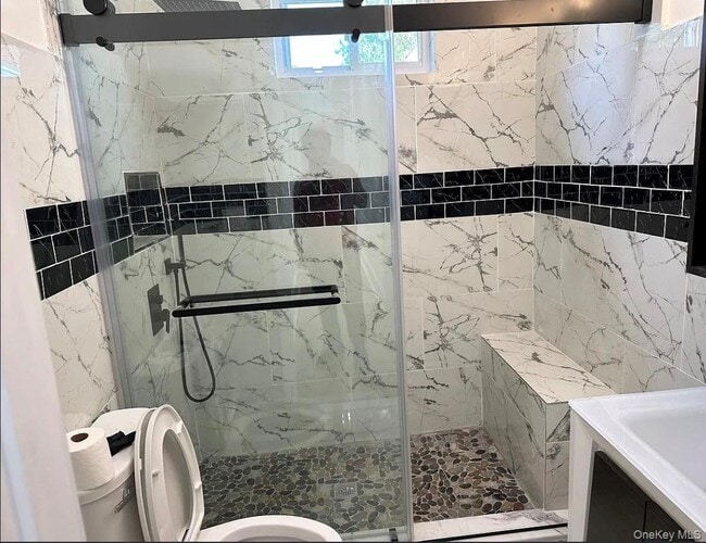 Building Photo - 15 Forbus St