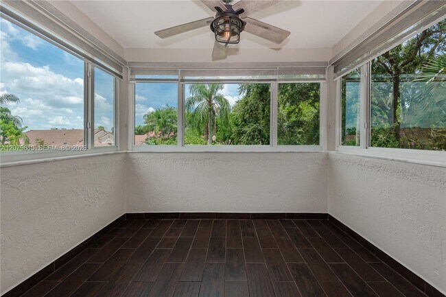 Building Photo - 1397 Harbour Side Dr