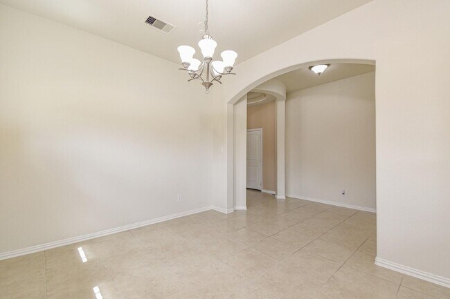 Building Photo - Beautiful 3-bedroom plus study, 2-bath home in Inverness Estates!