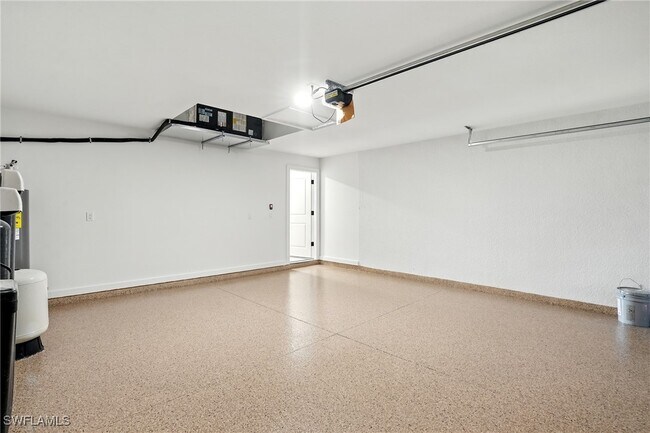 Building Photo - 2607 38th St SW