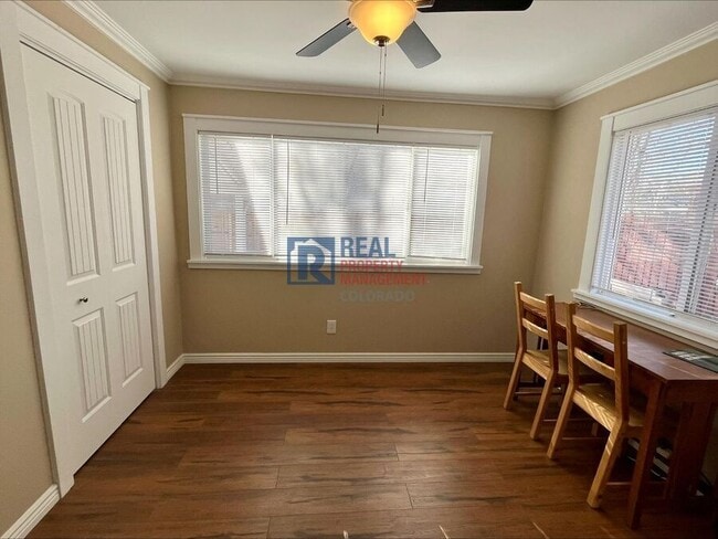 Building Photo - 229 E Las Vegas St