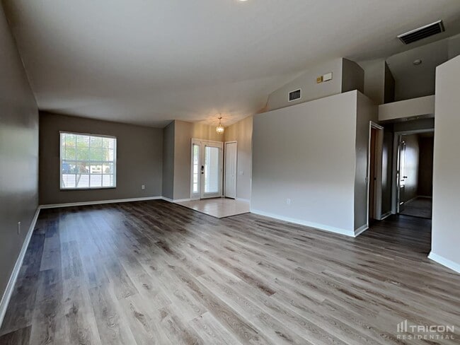 Building Photo - 4220 Mast Ct