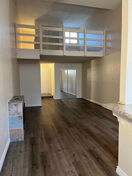 fireplace and living room area - 616 Veteran Ave