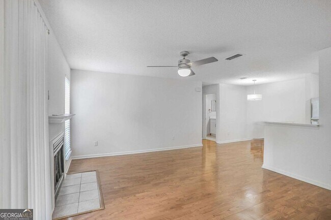 Building Photo - 432 Granville Ct