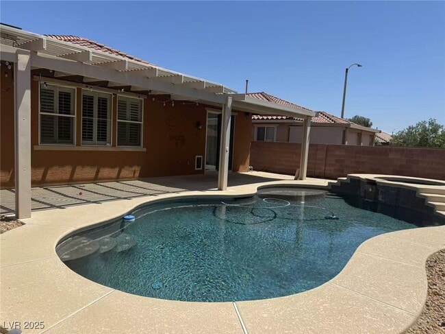 Building Photo - 9113 W Parkstone Ave