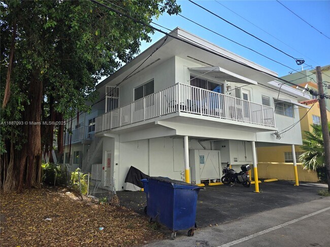 Building Photo - 835 Meridian Ave