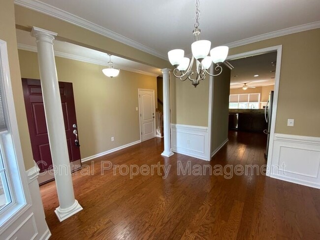 Building Photo - 53 Barnwood Cir