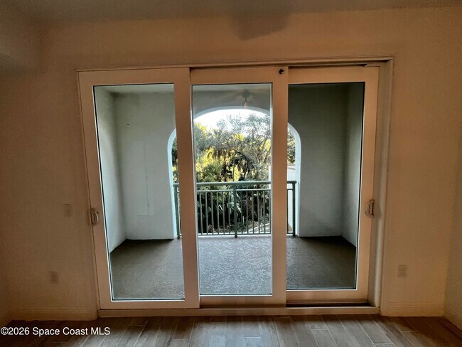 Building Photo - 735 Pilot Lane