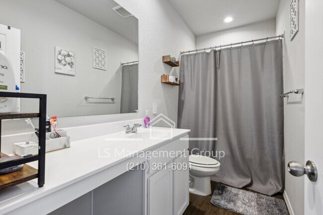 Building Photo - 7145 Pisces Wy