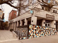 Building Photo - 1420 E Pine St