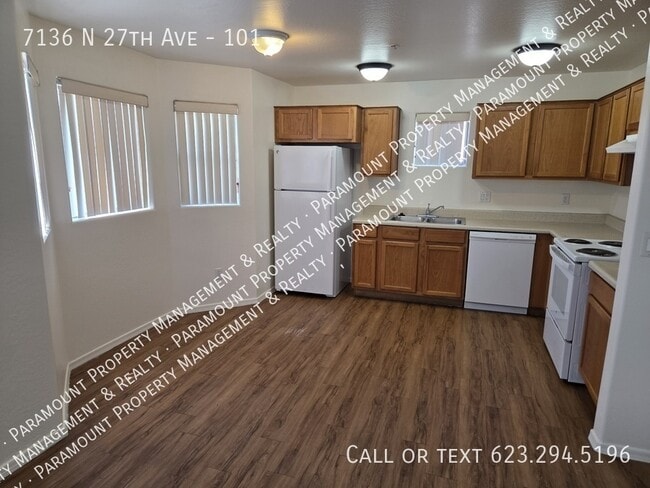 Building Photo - 7136 N 27th Ave