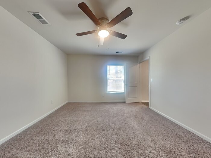 Building Photo - 306 Crooked Pne Ct