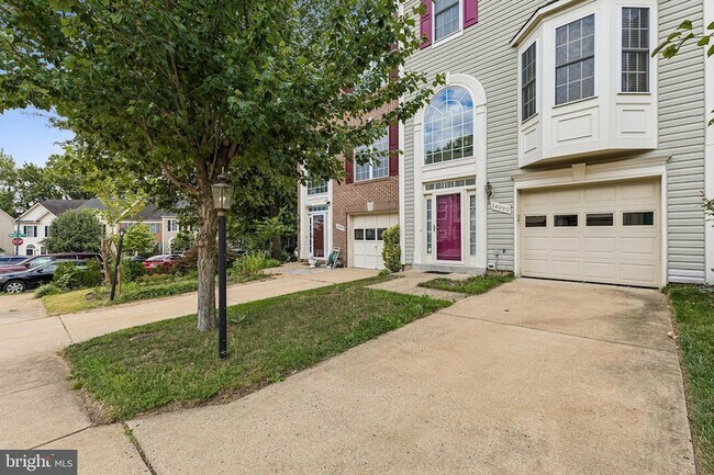 Building Photo - 14090 Malta St