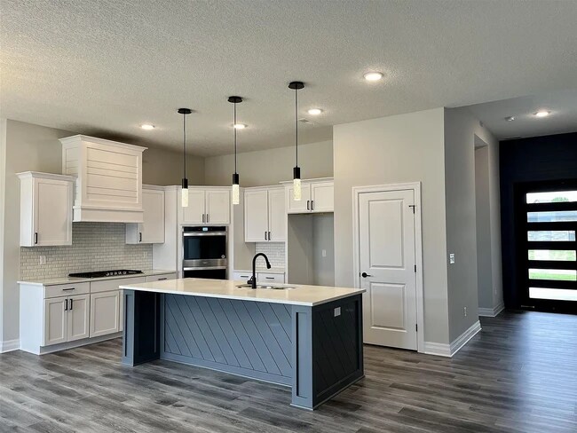 Building Photo - 4658 W Emerald Bay Ct