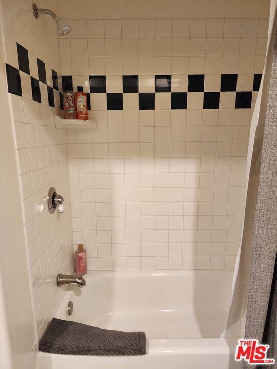 Building Photo - 711 S Olive St