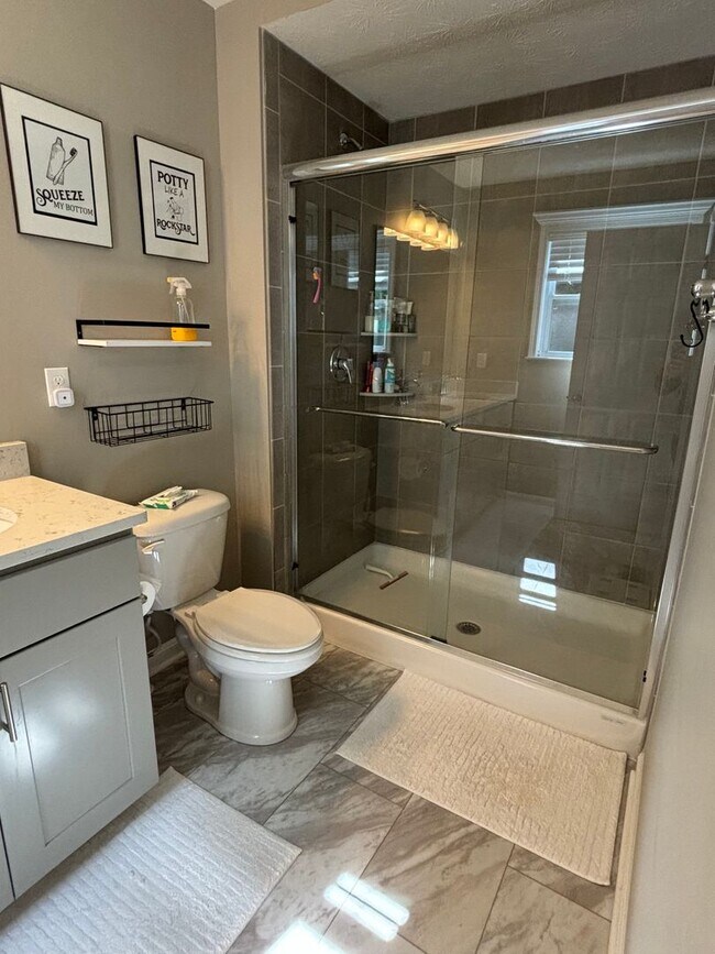 Building Photo - Beautiful 3 Bedroom Home in North Fayette!