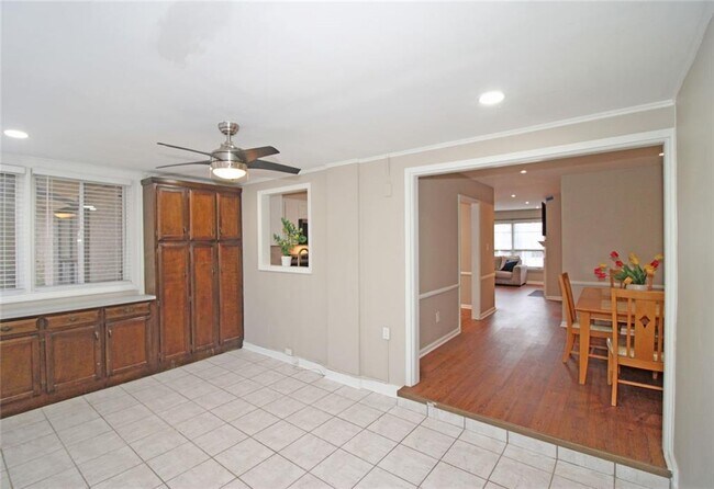 Building Photo - 38 La Rue Pl NW