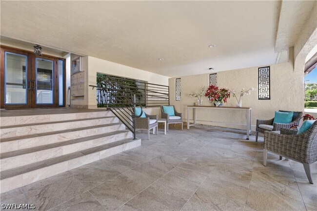 Building Photo - 6080 Pelican Bay Blvd