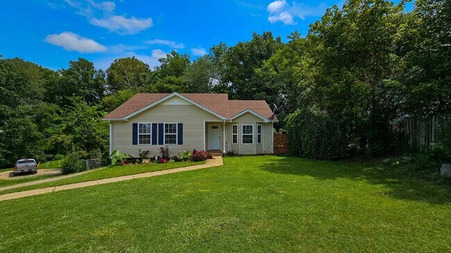 Building Photo - 578 Somerset Ln