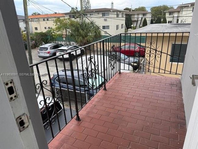 Building Photo - 4617 NW 2nd Terrace