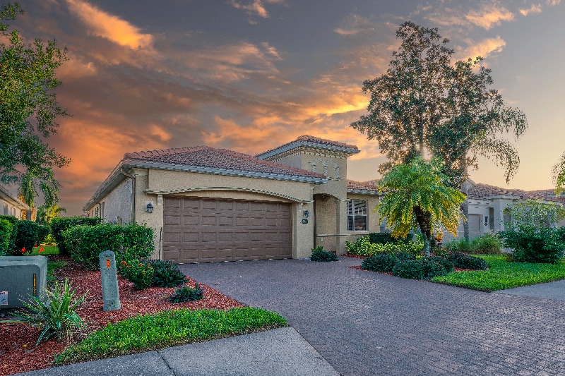 Building Photo - 9022 Heritage Sound Dr