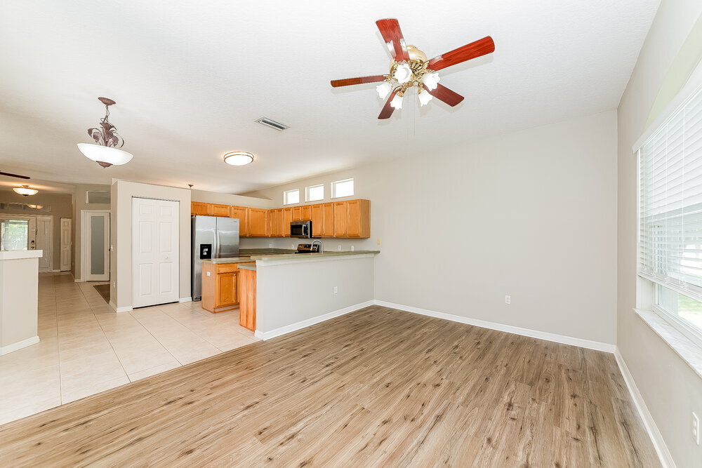 Building Photo - 1252 Millbrook Cir