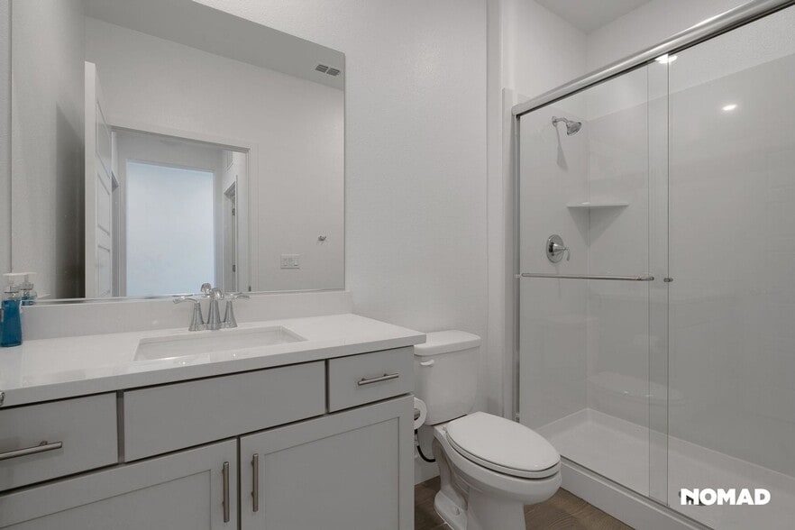 Building Photo - 8017 Roundhouse Lp